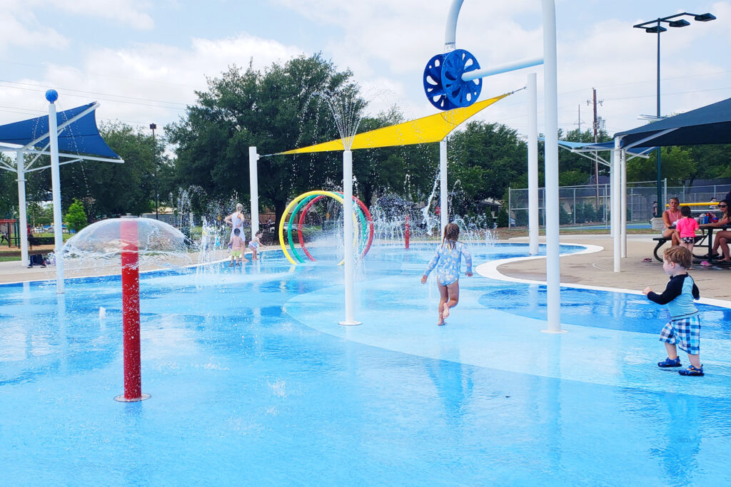 Tips and Tricks to visiting a splash padDFW Camp Expo Splash pad